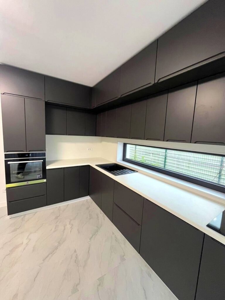 565097907_1334277735062893_3779718445063938447_n